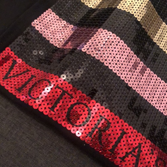 Victoria’s Secret handbag - Picture 3 of 3